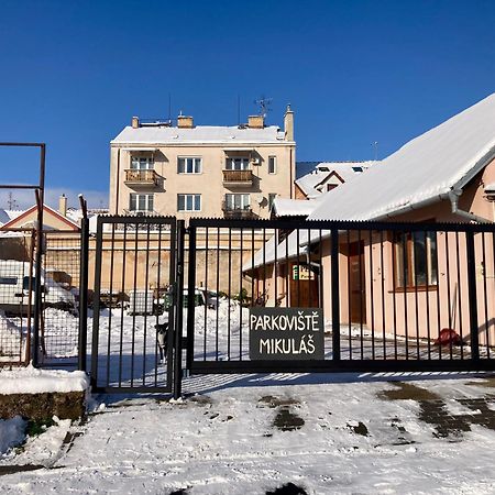 Guesthouse Mikulas Mikulov - Free Parking In The City Center Exteriör bild