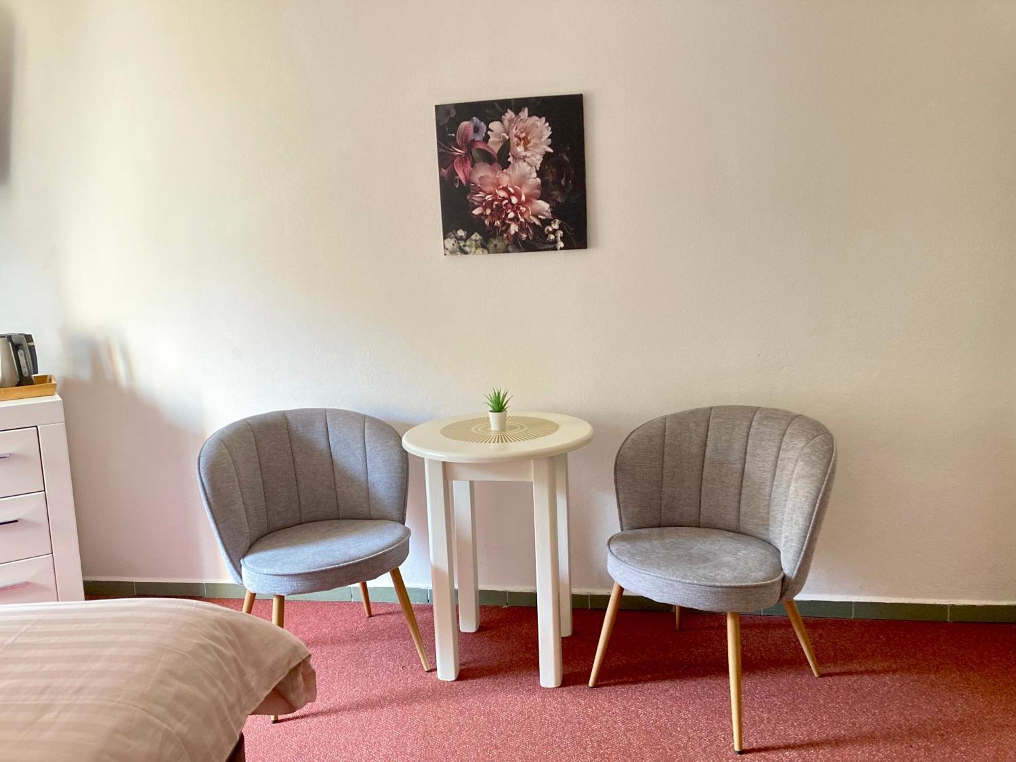 Guesthouse Mikulas Mikulov - Free Parking In The City Center Exteriör bild