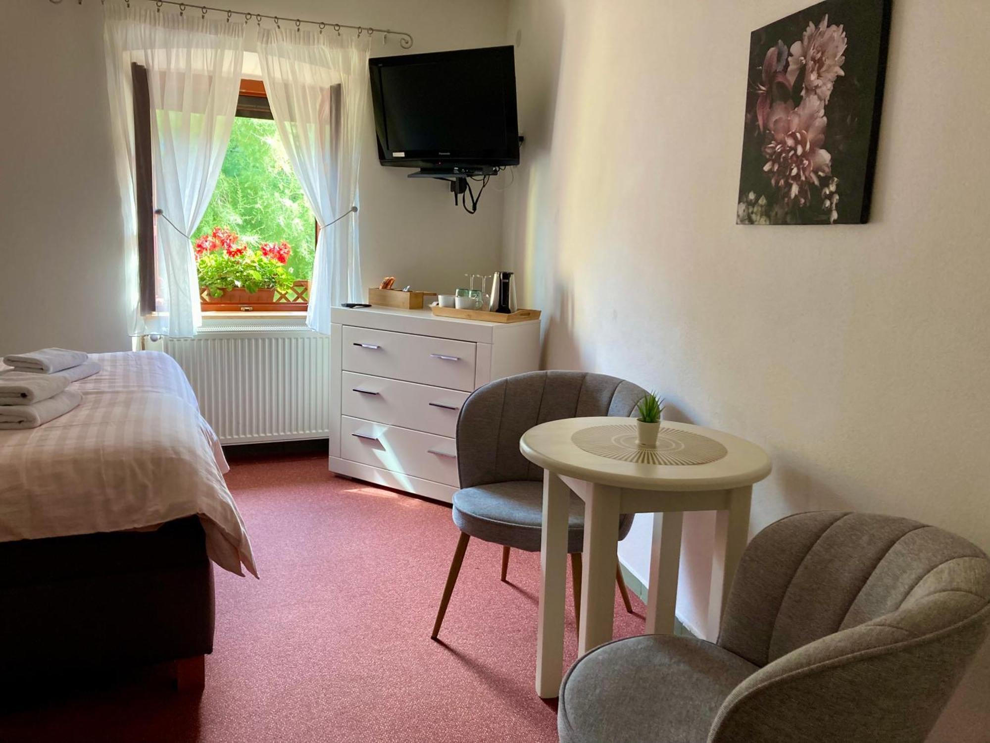 Guesthouse Mikulas Mikulov - Free Parking In The City Center Exteriör bild